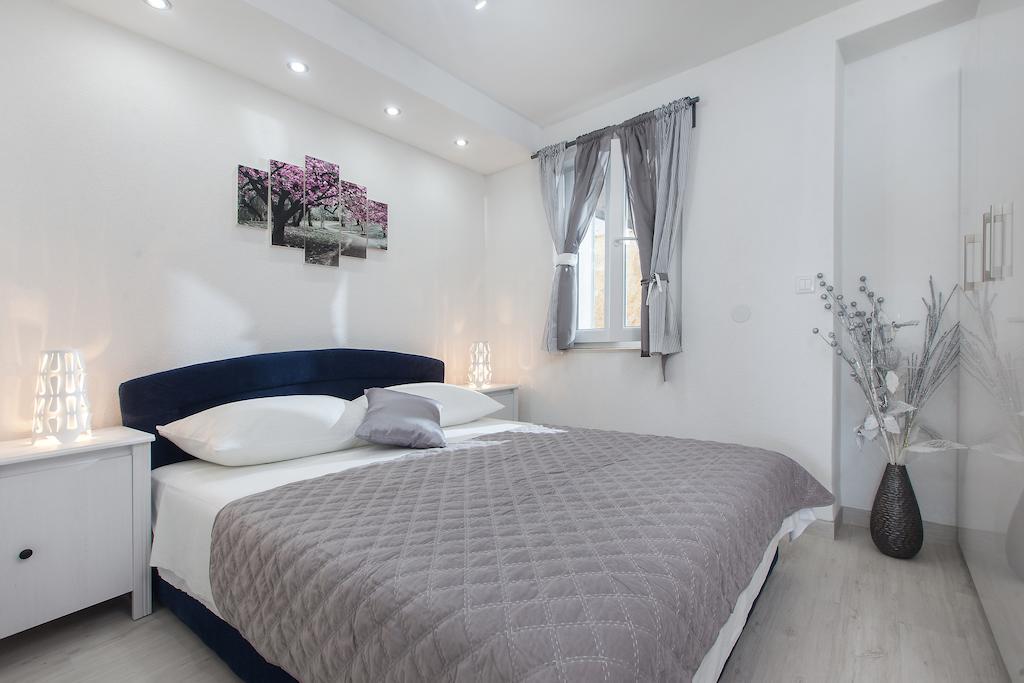 Apartments Orka Promajna Room photo